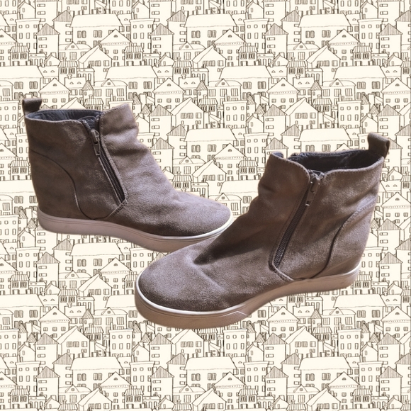 Corkys Shoes - Corky's suede zip high top sneakers, women's size 8, brown
